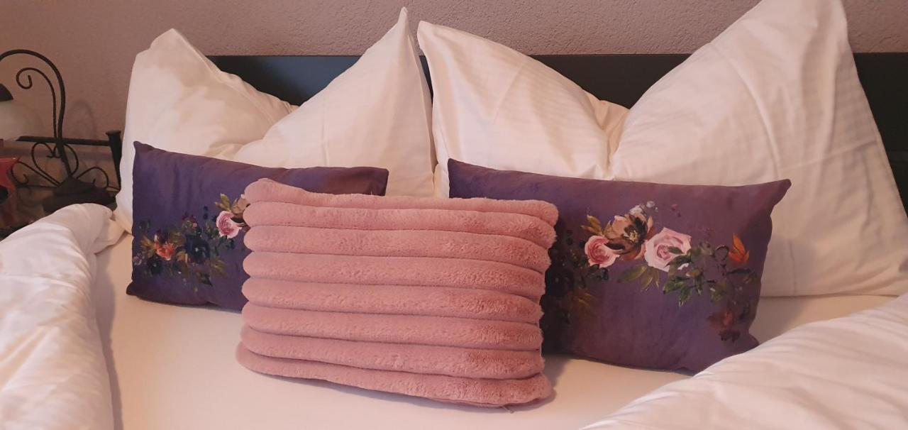 Hotel Rosengaertli Leissigen ภายนอก รูปภาพ